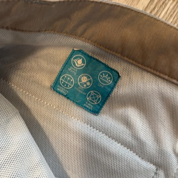 Tori Richard Shorts - Picture 6 of 8